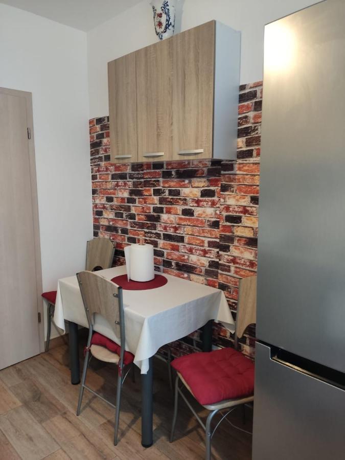 Cozy Apartment In Rasnov Esterno foto